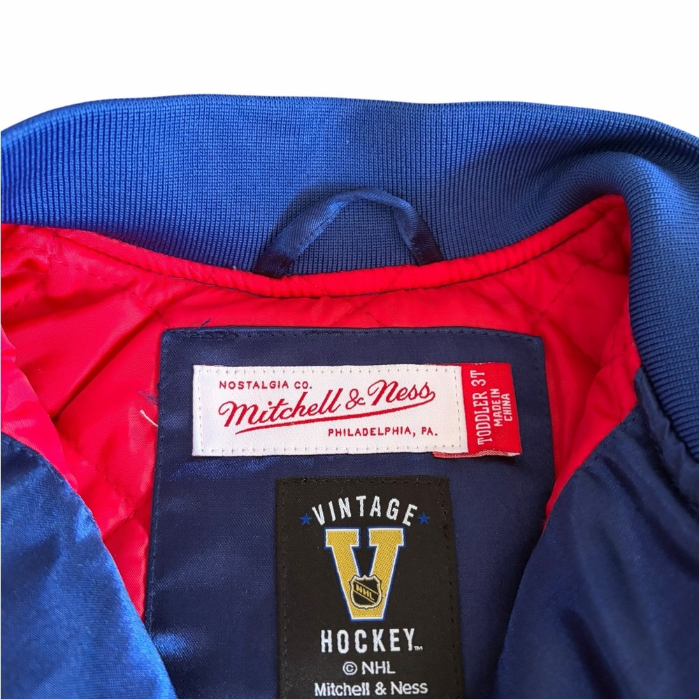 Mitchell & Ness Rangers Heavyweight Satin Jacket - Picture 3 of 4